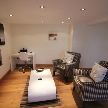 Ashbrook Lets Apartments Blewbury Room photo