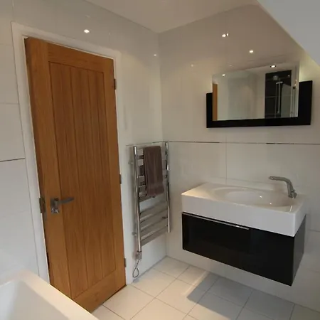 Ashbrook Lets Apartments Blewbury Room photo