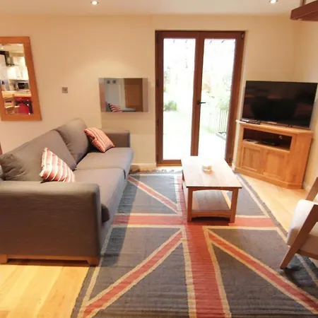 Ashbrook Lets Apartments Blewbury Room photo