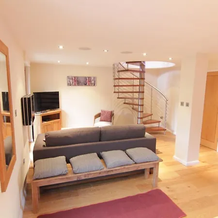Ashbrook Lets Apartments Blewbury Room photo