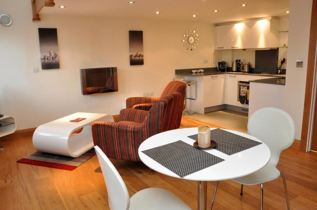 Apartment Ashbrook Lets Apartments