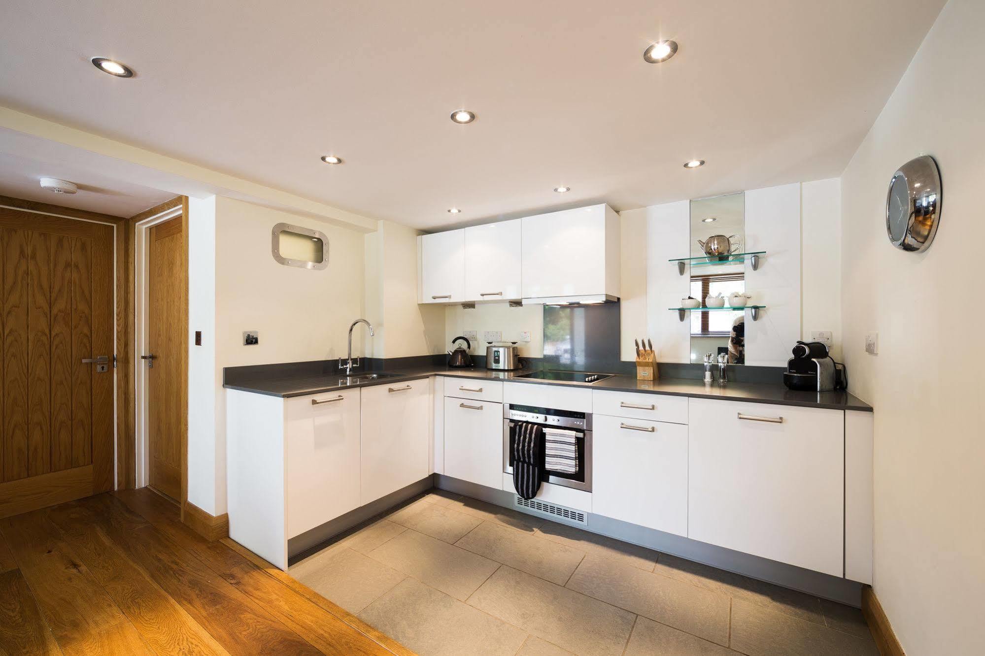 Ashbrook Lets Apartments Apartment
